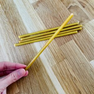 bougie rituel jaune