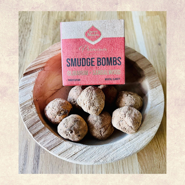 bombes bois de santal