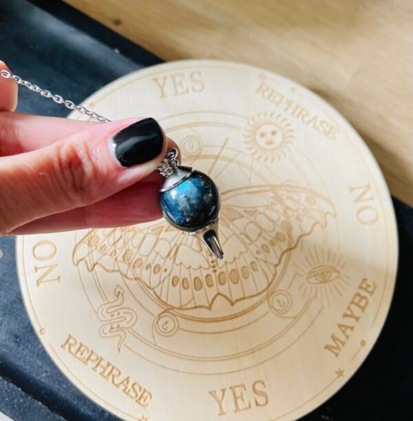 pendule boule labradorite