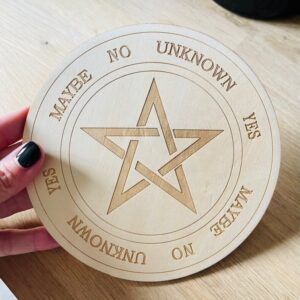 plaque divination pentacle