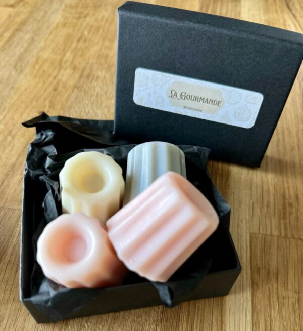box de 4 canelés magiquement parfumés